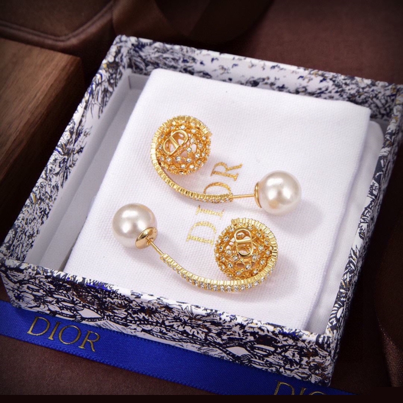 ch**an D*or earrings